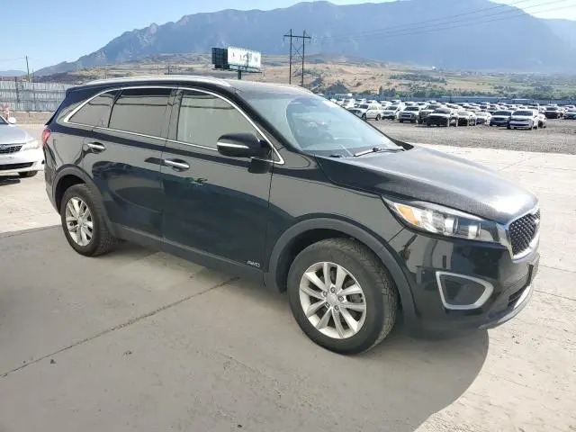 2016 KIA SORENTO LX