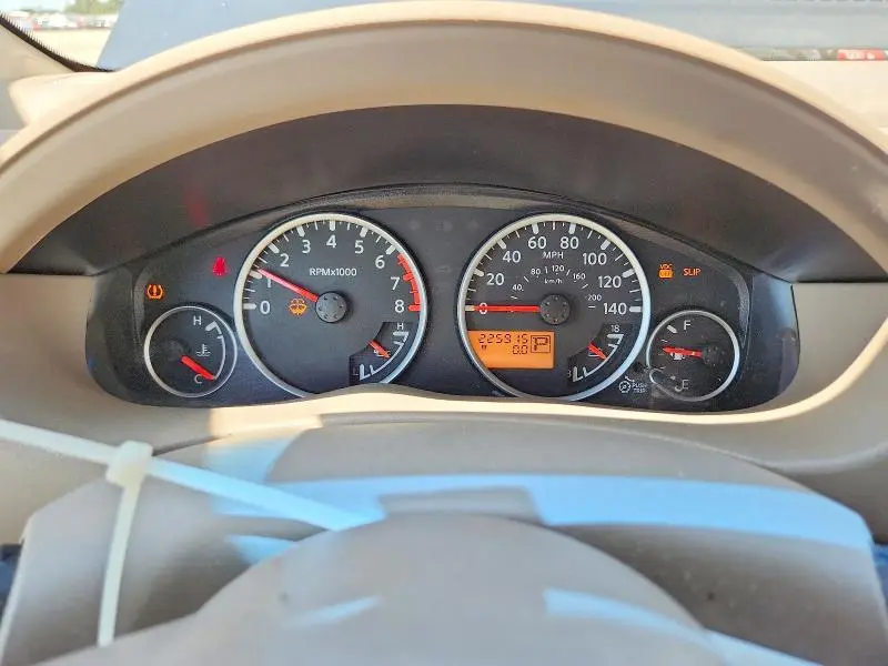 2010 NISSAN PATHFINDER S FE+  