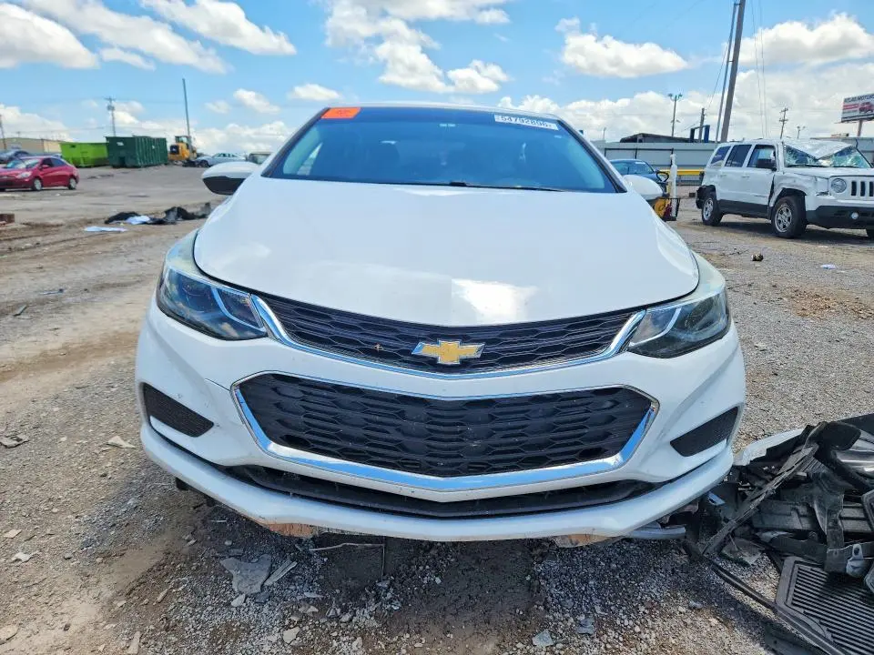 2017 CHEVROLET CRUZE   