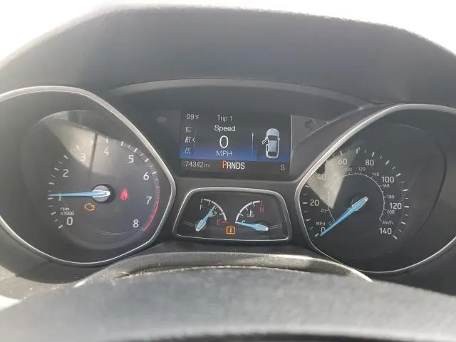 2018 FORD FOCUS SE  