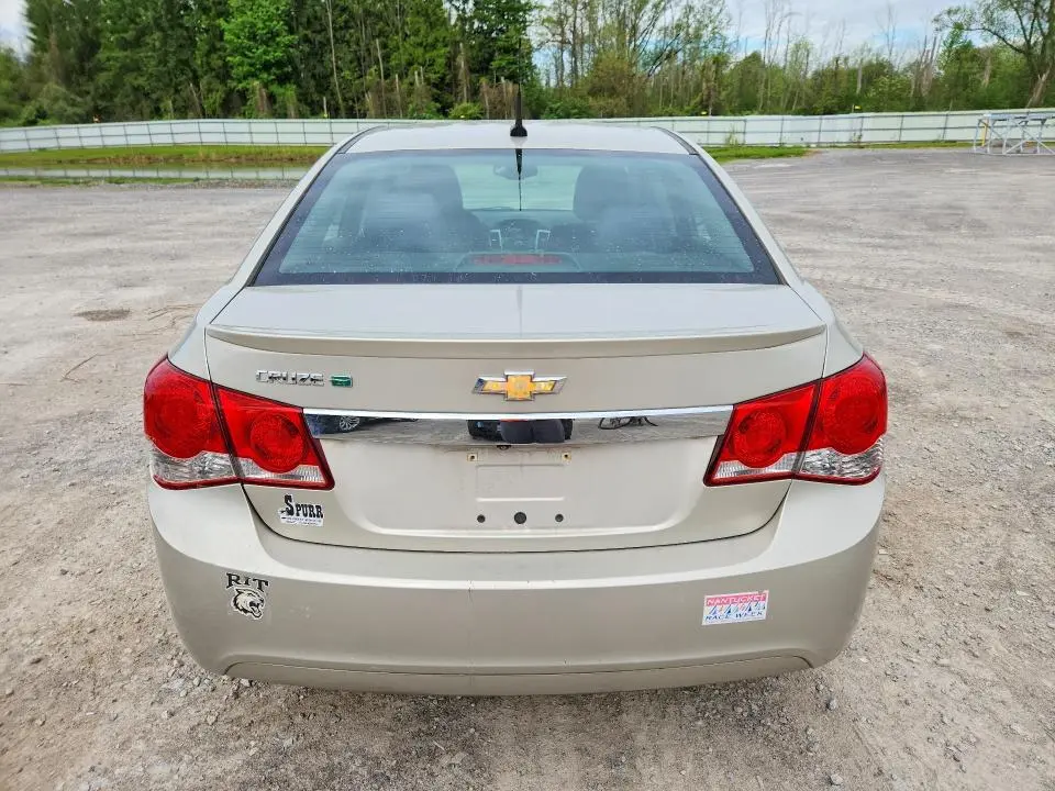 2013 CHEVROLET CRUZE ECO  