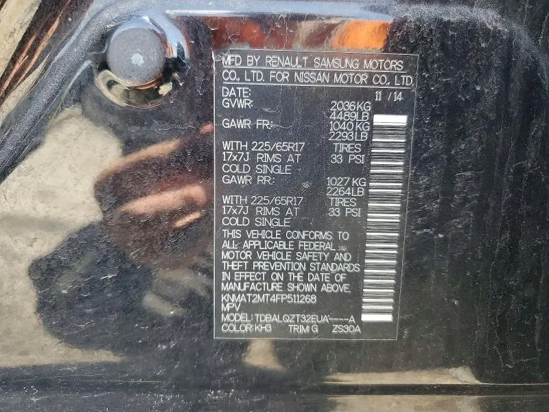 2015 NISSAN ROGUE SV  
