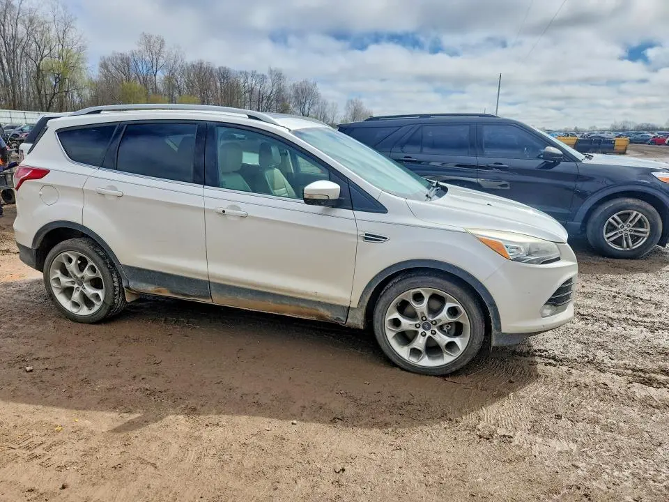 2015 FORD ESCAPE TITANIUM  