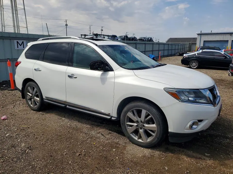 2013 NISSAN PATHFINDER S  