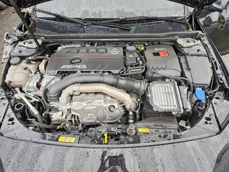 2025 MERCEDES-BENZ CLA AMG 35 4MATIC  