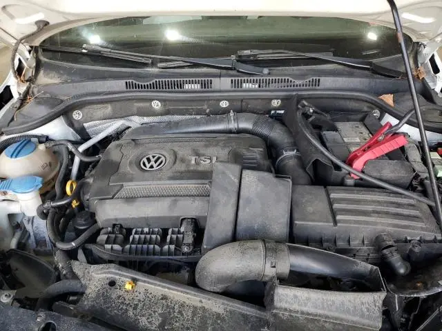 2015 VOLKSWAGEN JETTA SE  