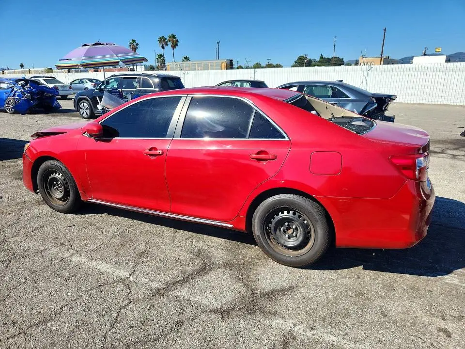 2014 TOYOTA CAMRY LE  
