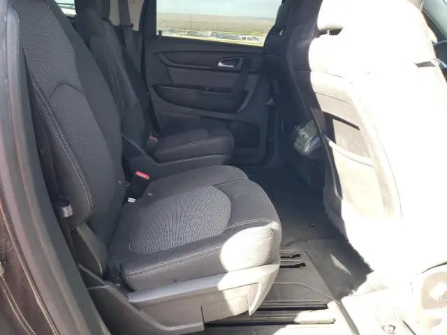 2017 CHEVROLET TRAVERSE LT  