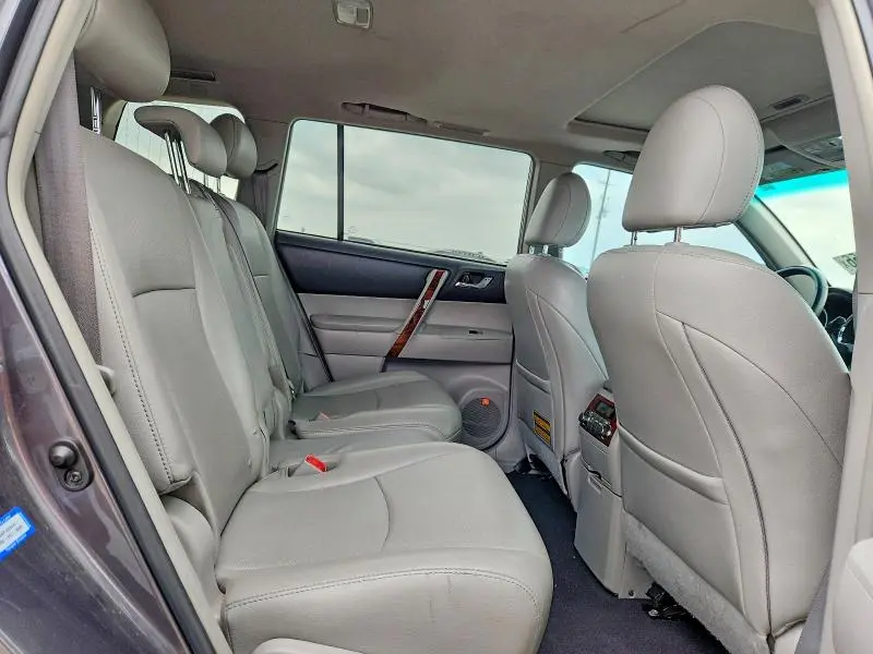 2012 TOYOTA HIGHLANDER LIMITED  