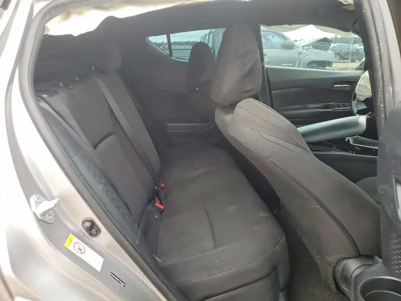 2018 TOYOTA C-HR XLE PREMIUM  