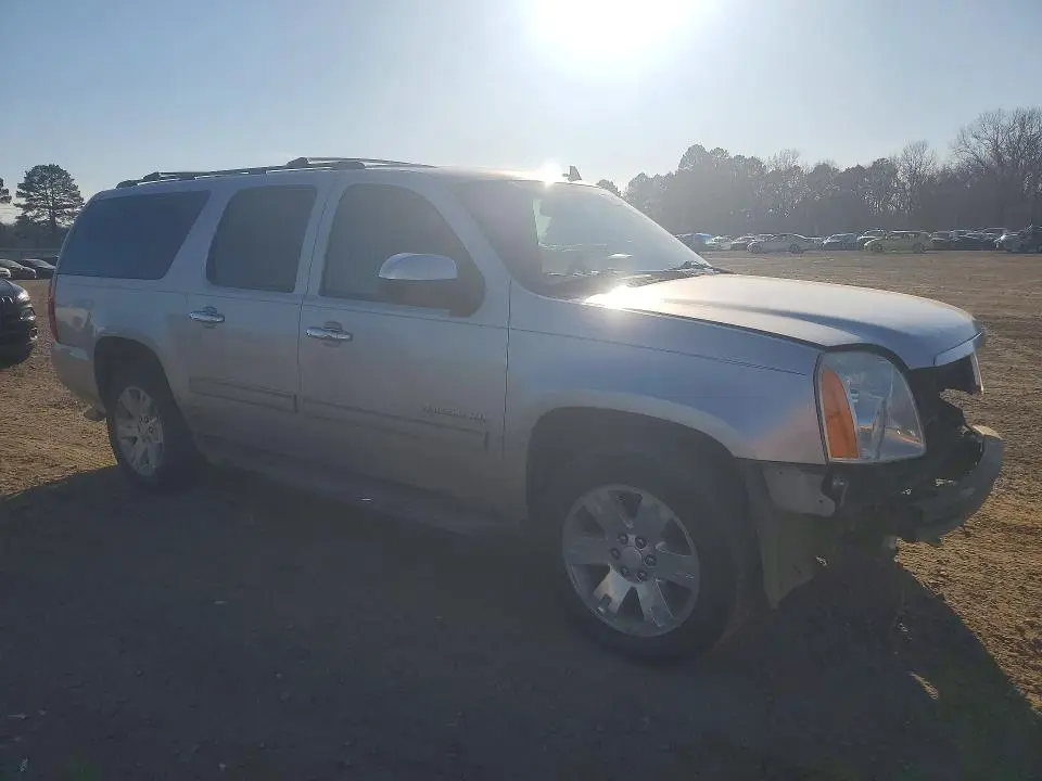 2012 GMC YUKON XL C1500 SLT  