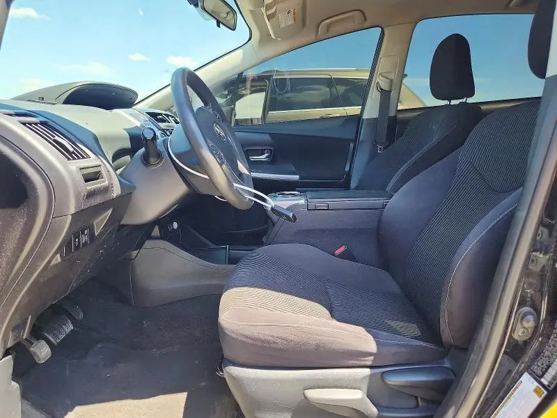 2017 TOYOTA PRIUS V TWO  