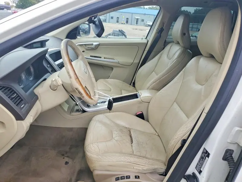 2010 VOLVO XC60 T6  