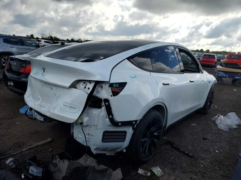 2022 TESLA MODEL Y   