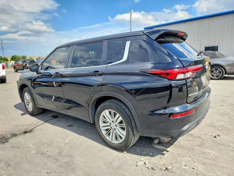 2024 MITSUBISHI OUTLANDER ES  
