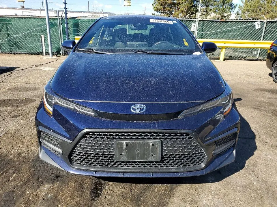 2020 TOYOTA COROLLA SE  