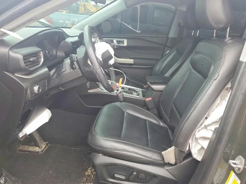 2022 FORD EXPLORER XLT  