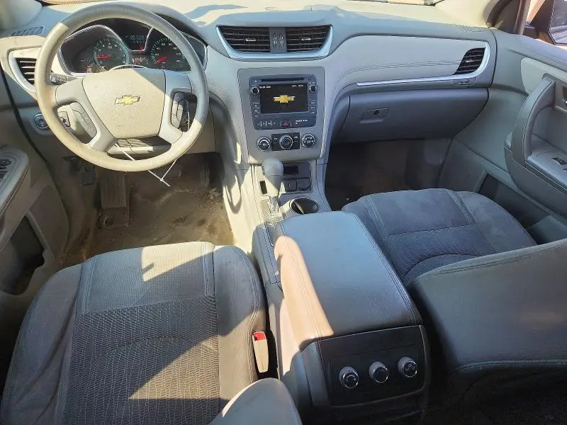 2017 CHEVROLET TRAVERSE LS  