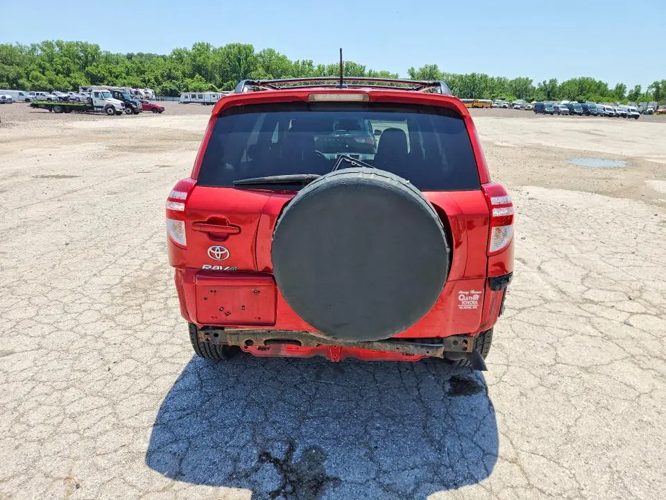 2011 TOYOTA RAV4 BASE  