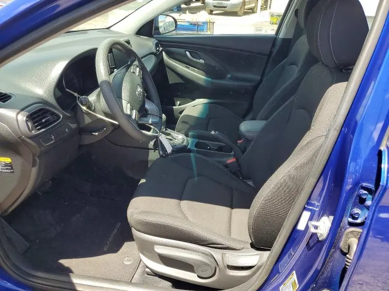 2019 HYUNDAI ELANTRA GT BASE  
