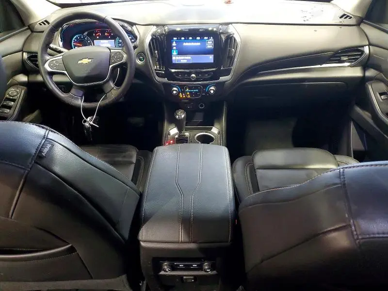 2020 CHEVROLET TRAVERSE LT  