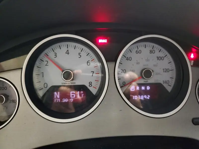2012 VOLKSWAGEN ROUTAN SE  