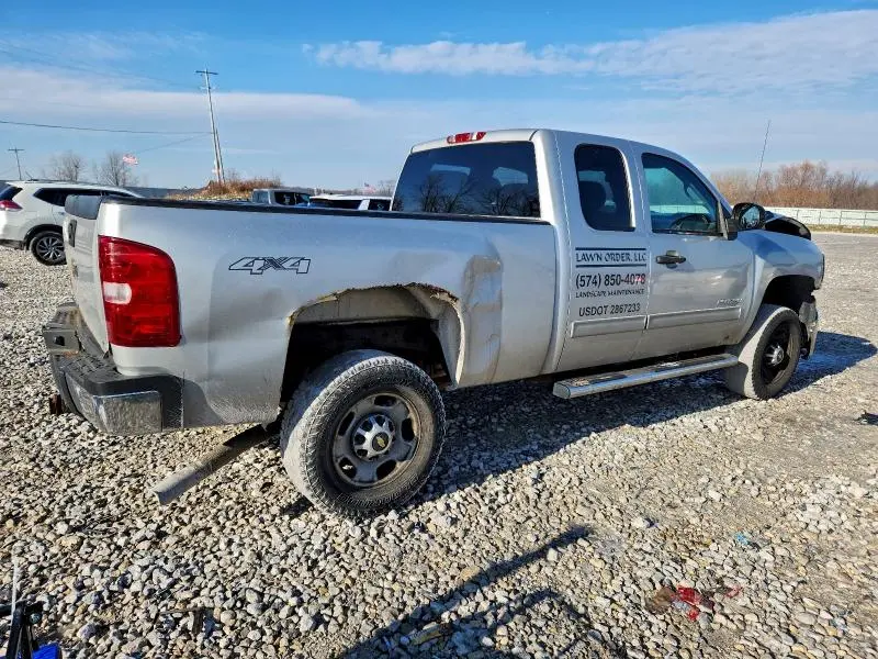 2011 CHEVROLET SILVERADO K2500 HEAVY DUTY LT  