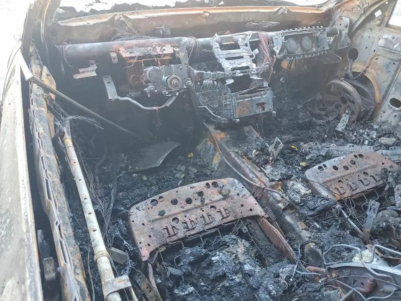 2010 INFINITI G37 BASE  