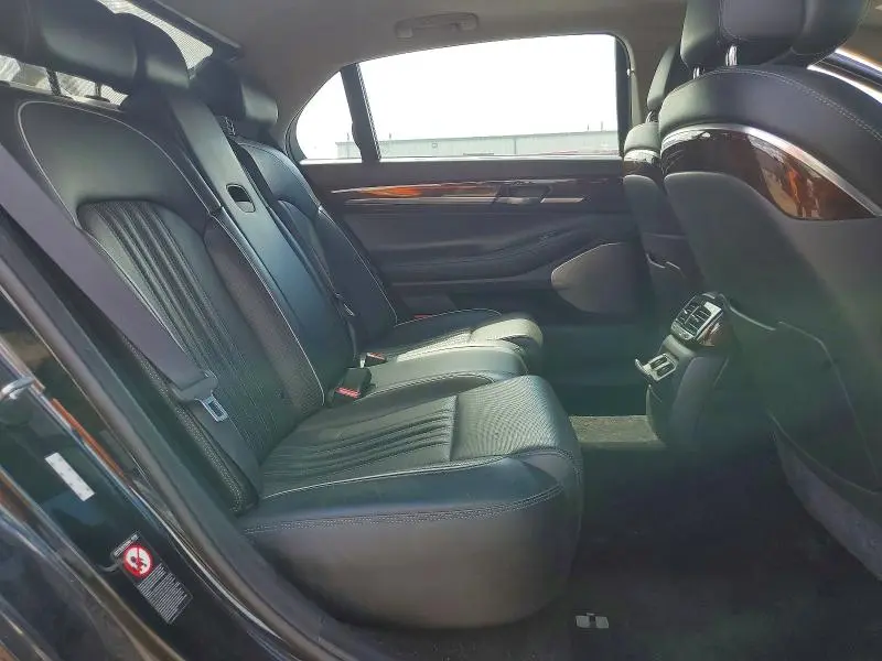 2017 GENESIS G90 PREMIUM  