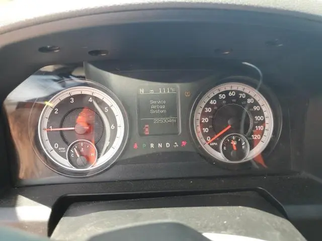 2014 RAM 1500 SLT  