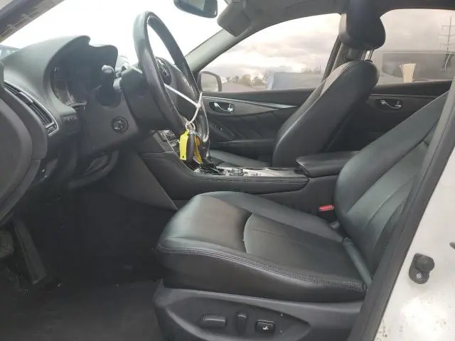 2016 INFINITI Q50 PREMIUM  