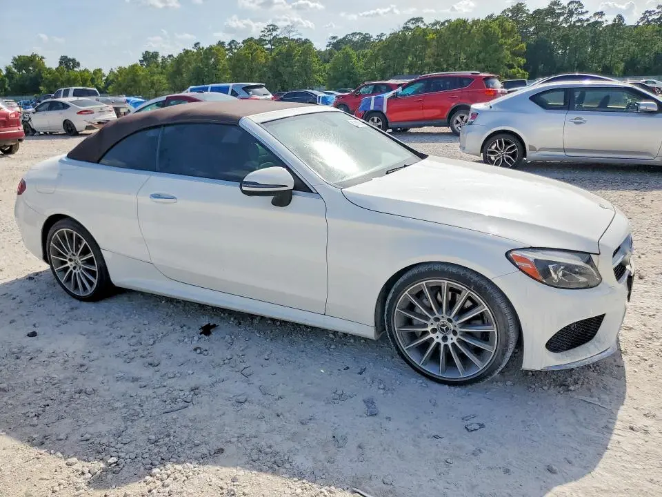 2017 MERCEDES-BENZ C 300  