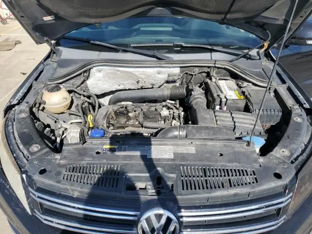 2014 VOLKSWAGEN TIGUAN S