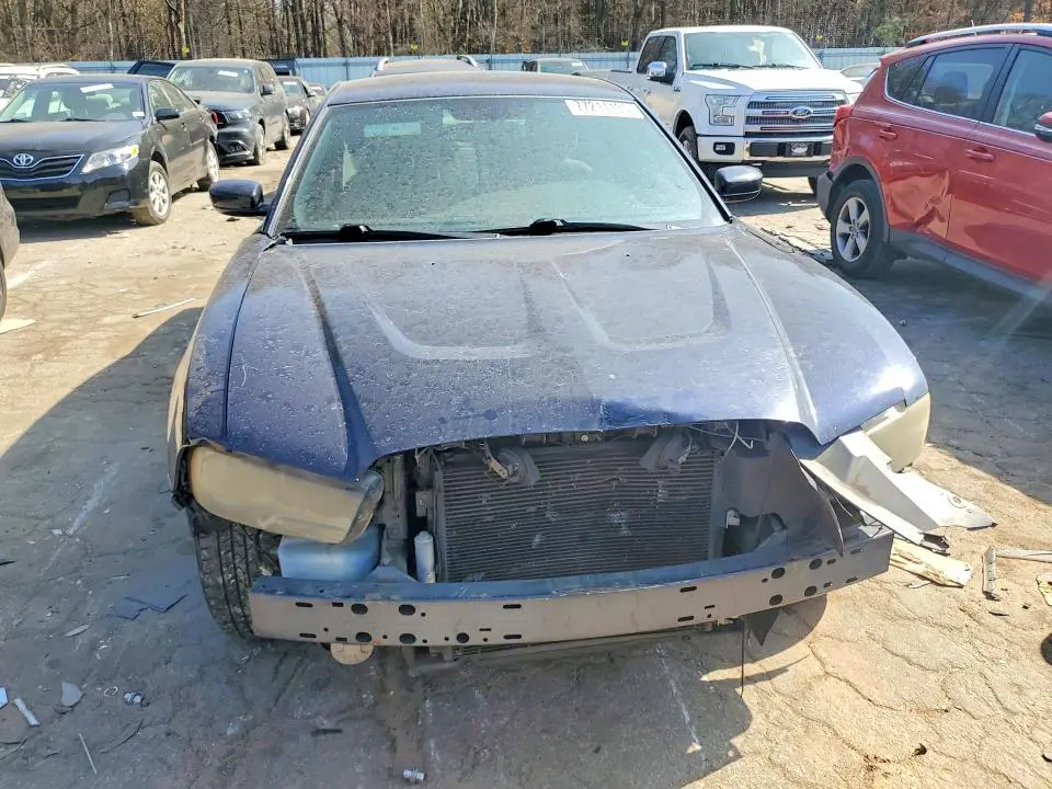 2012 DODGE CHARGER SE  