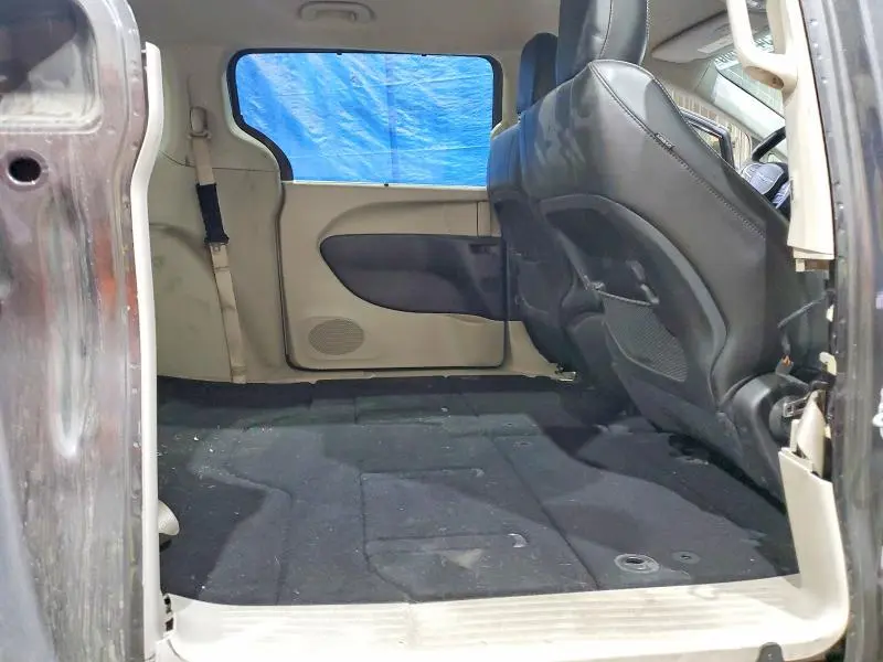 2020 CHRYSLER VOYAGER LXI  