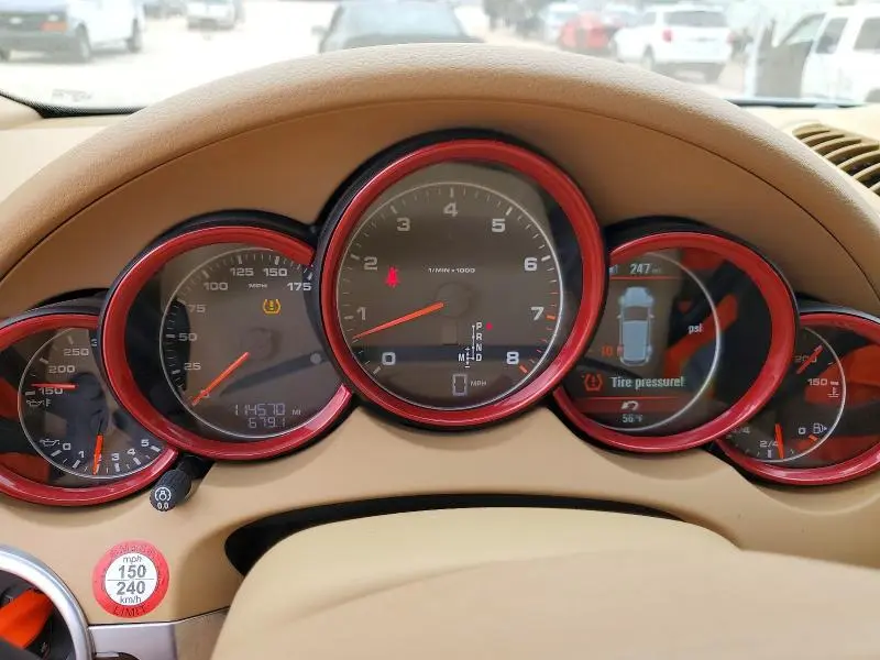 2012 PORSCHE CAYENNE   