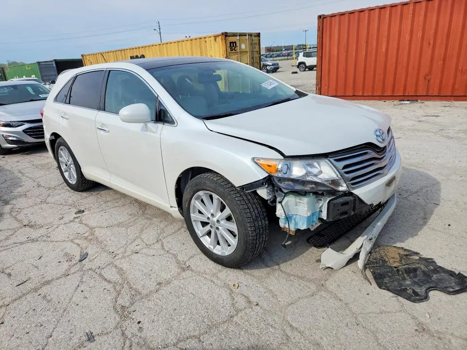 2012 TOYOTA VENZA XLE  