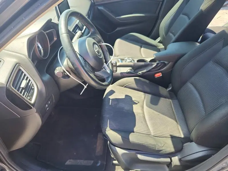 2016 MAZDA 3 TOURING  