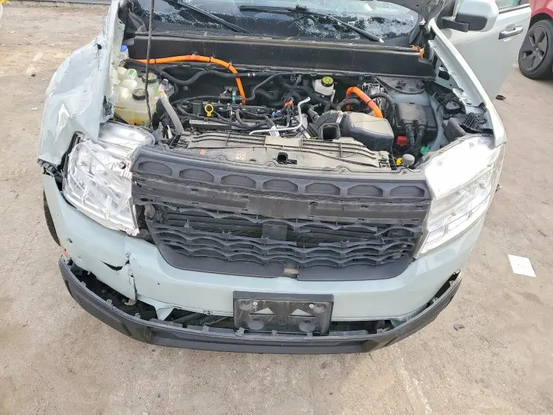 2022 FORD MAVERICK XL  