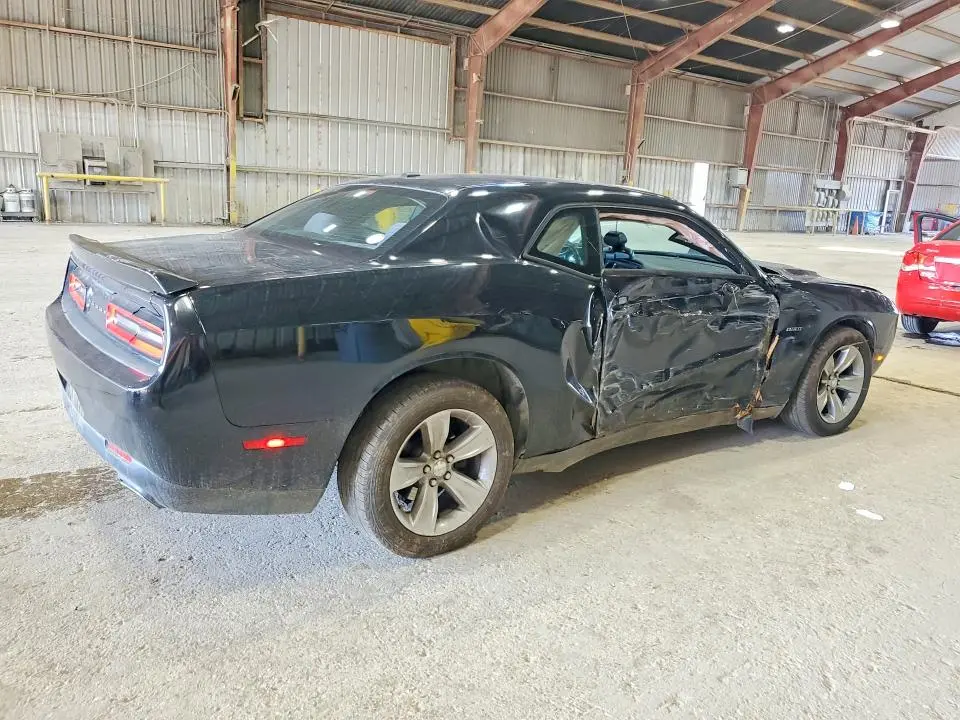 2015 DODGE CHALLENGER SXT  