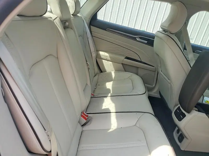 2018 FORD FUSION TITANIUM/PLATINUM  