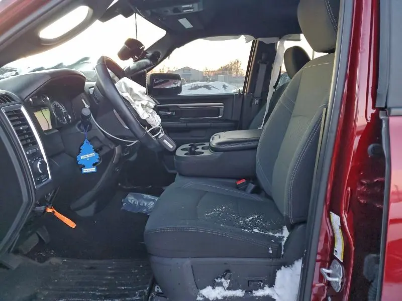 2022 RAM 1500 CLASSIC SLT  