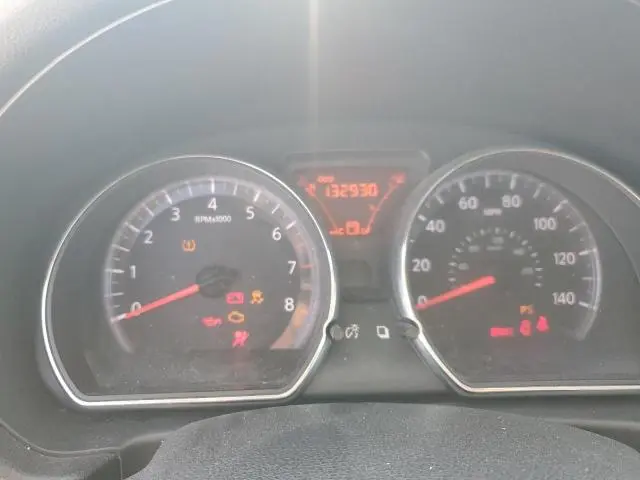 2014 NISSAN VERSA S  