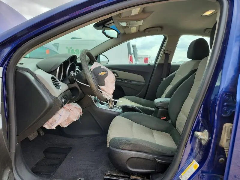 2012 CHEVROLET CRUZE LS  