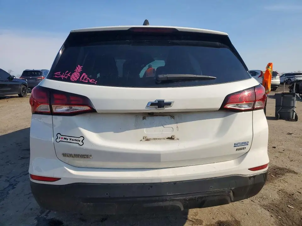 2022 CHEVROLET EQUINOX LS  