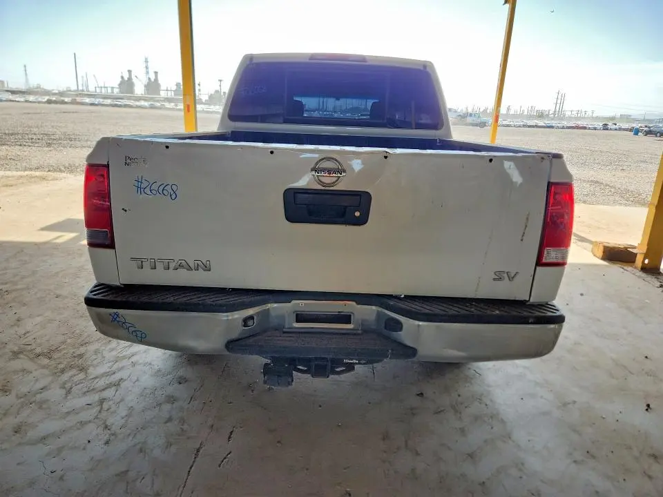2013 NISSAN TITAN S  