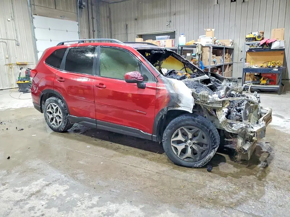 2021 SUBARU FORESTER PREMIUM  