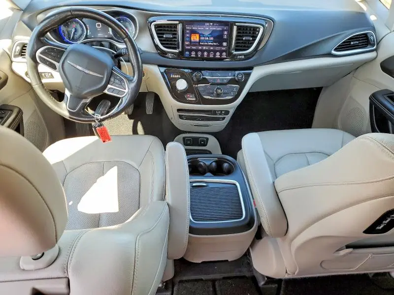 2020 CHRYSLER PACIFICA TOURING L PLUS  