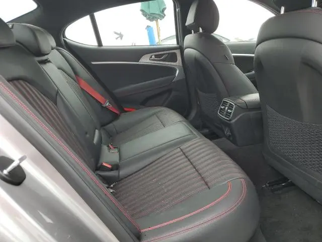 2023 GENESIS G70 BASE  