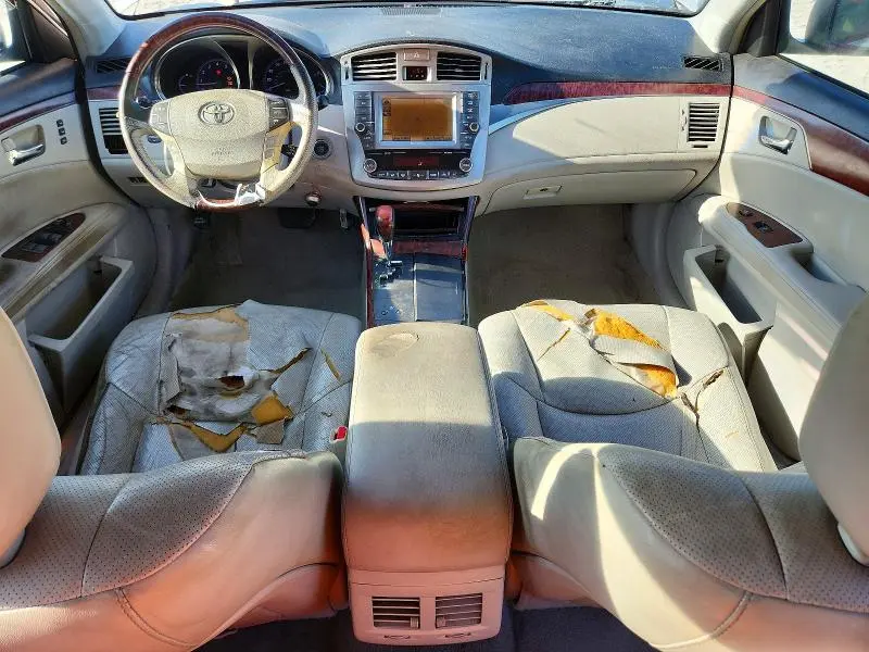 2011 TOYOTA AVALON LIMITED  